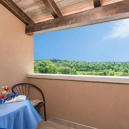 Gita Villa Tinjan